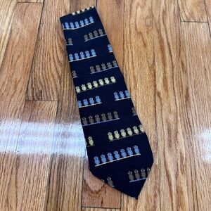 Vintage Vicky Davis Patterned Owl NeckTie 100% Silk NWT